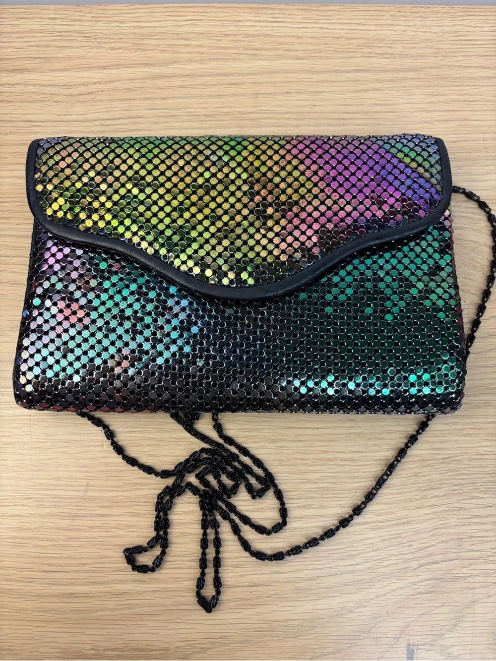 Metal Mesh Iridescent‎ Envelope Clutch With Chain